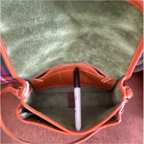 Vintage Dooney and Bourke Equestrian Pocket Flap East West Binoculars R125 - Picture 4 of 6